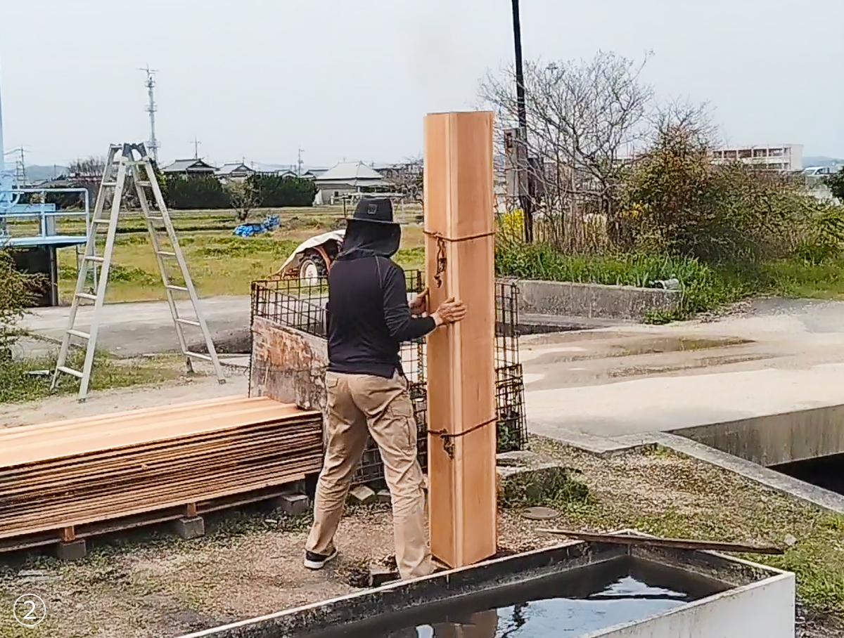 本焼板（本手焼き 焼き杉板） | 塩見木材株式会社